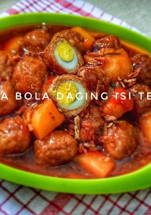 Foto resep Semur bola bola daging isi telur puyuh