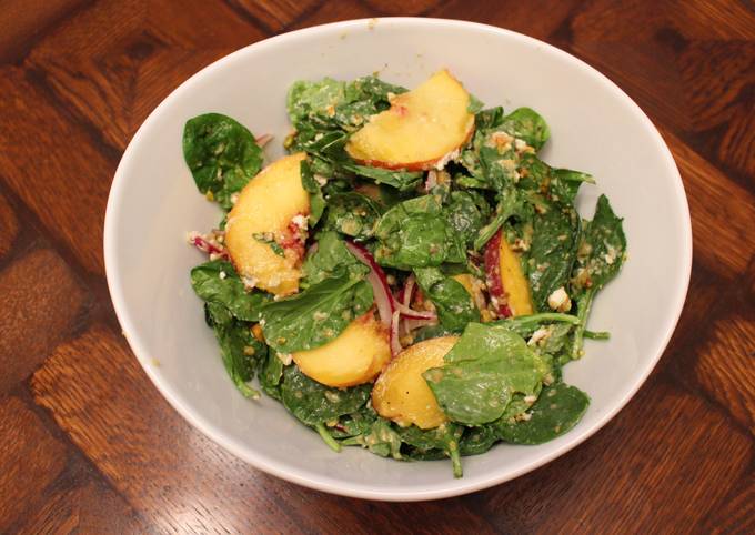 Steps to Make Ultimate Spinach, Peach and Goat Cheese Salad