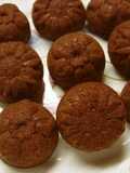 Use Up Egg Whites Making Mini Cakes