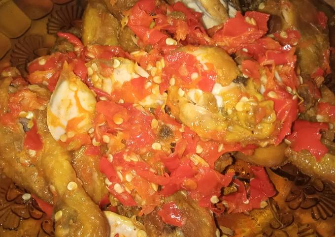 Ayam Penyet Sambel Cabe Merah