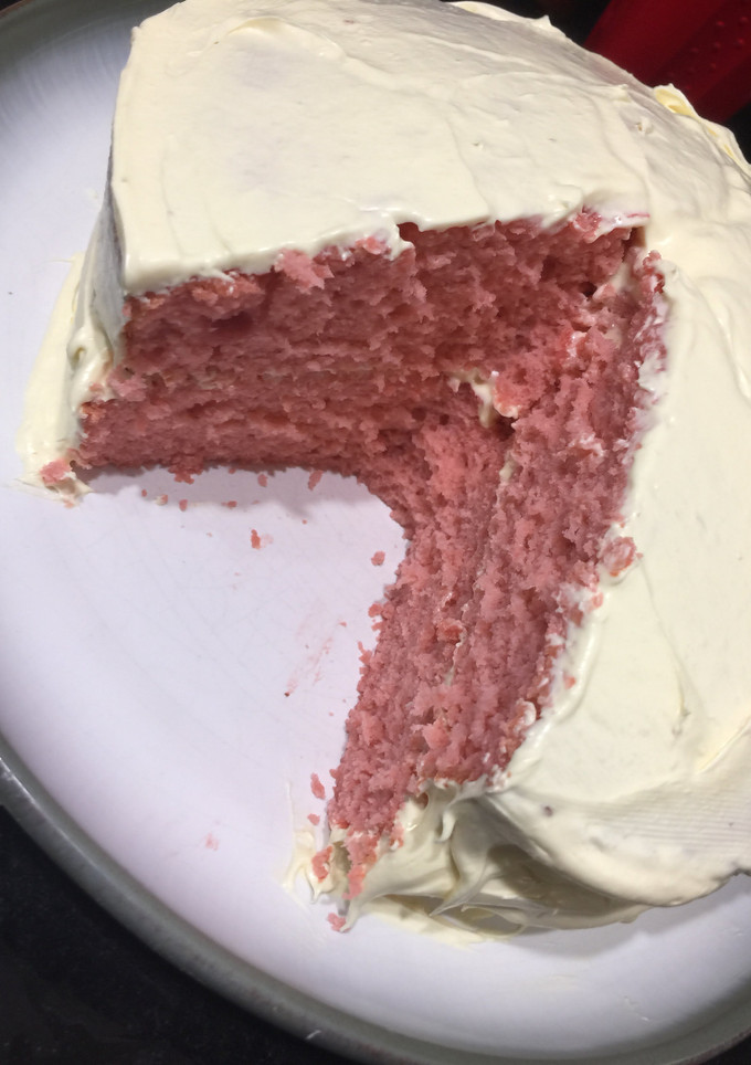 A picture of Strawberry Cake From Scratch 👌🍓(with Jello).