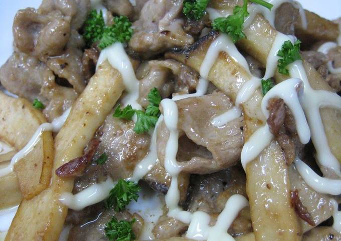 Stir-Fried Pork and King Oyster Mushroom With Mayonaise and Soy Sauce