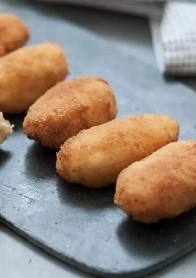 Una foto de Croquetas de pollo