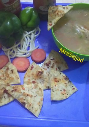 A picture of Crispy Garlic Pita Toast With Minestrone Soup.