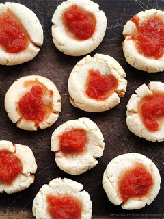 Una foto de Galletitas con membrillo (Pepas) con harina de arroz y maicena SIN GLUTEN, SIN LACTOSA Y ECONÓMICAS
