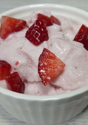 Foto principal de Helado de fresa con heladera y sin heladera