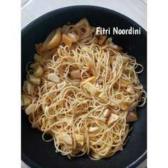 Spagetti Aglio Olio Ala ala রেসিপির প্রধান ছবি