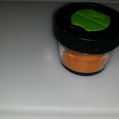 A picture of Bhut Jolokia Powder (also known as Ghost Pepper).