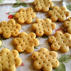 A picture of Oil-Free! Honey Biscuits.