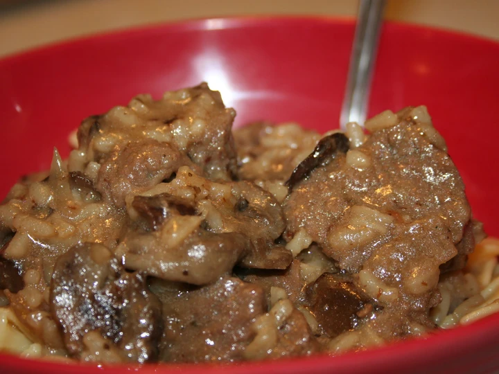 Easy Steps to Prepare Recipes Cracked Pepper Balsamic Sirloin Tips the  Makes Drooling Appealing.