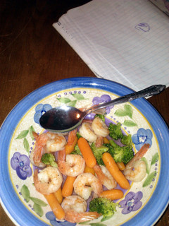 A picture of Sauteèd Shrimp with Steamed Broccoli & Carrots.