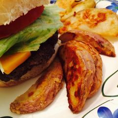 A picture of Easy Baked Potato Wedges.