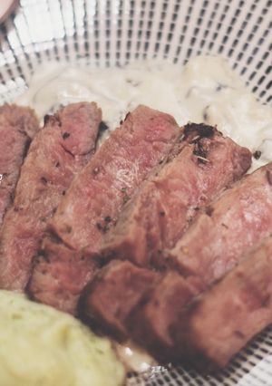 Foto resep Steak with mushroom sauce