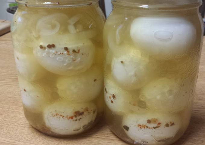 Steps to Make Quick Kimmys' Pickled Eggs