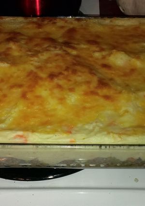 A picture of Cheesy Shepherds Pie.