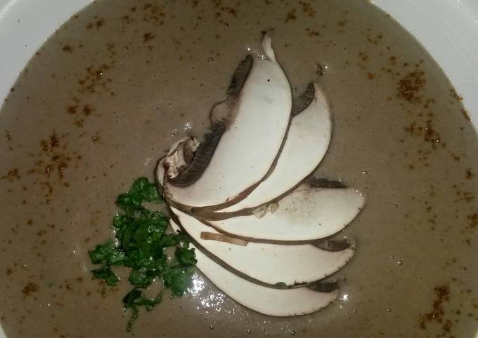 Sig's Bread and Mushroom soup