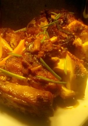 A picture of Lemon Grass Chicken.