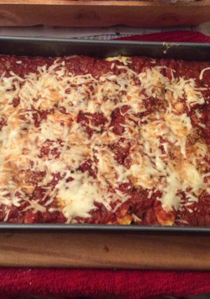 A picture of Manicotti.