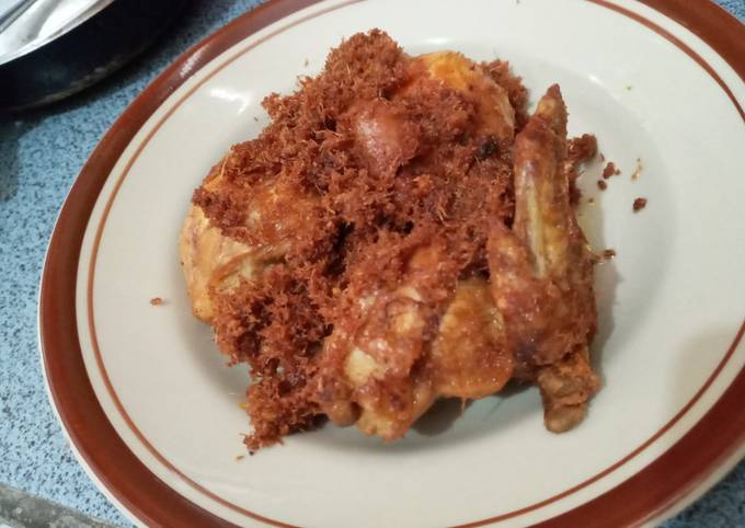 Ayam goreng laos