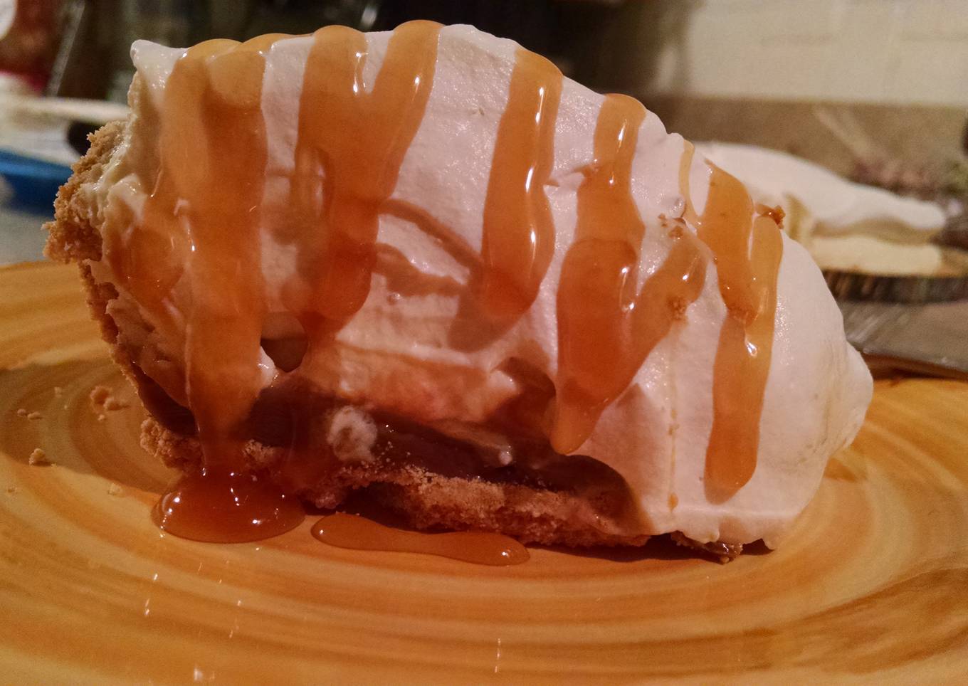 Caramel Banana Cream Pie