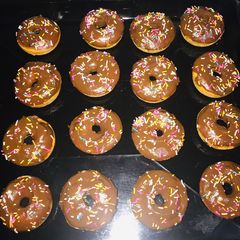 A picture of Baked doughnuts.