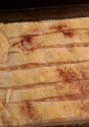 A picture of Uncle Mack's Peach Cobbler.