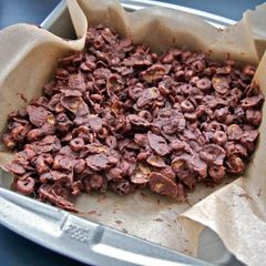 A picture of cereal chocolate.