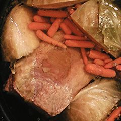 A picture of Corned Beef & Cabbage.