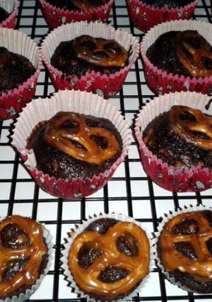 A picture of Fluffy Pretzel Brownie.