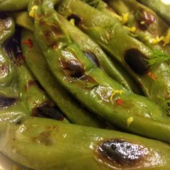 A picture of Broiled Fava Bean Pods.