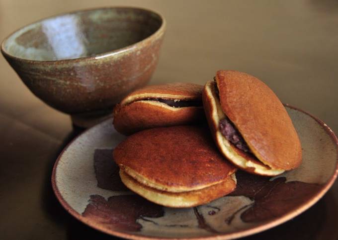 Steps to Make Quick My Dorayaki (Red Bean Paste Pancake)