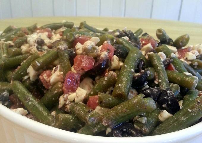 Marinated Green Beans with Tomatoes & Olives