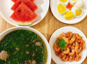 Hình của món Bữa cơm bình dị ngày thường cho 3 người.