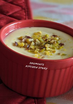 A picture of Bhapa Doi (Steamed Yoghurt).