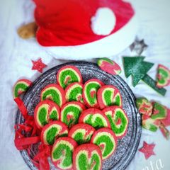 A picture of Christmas Cookies.