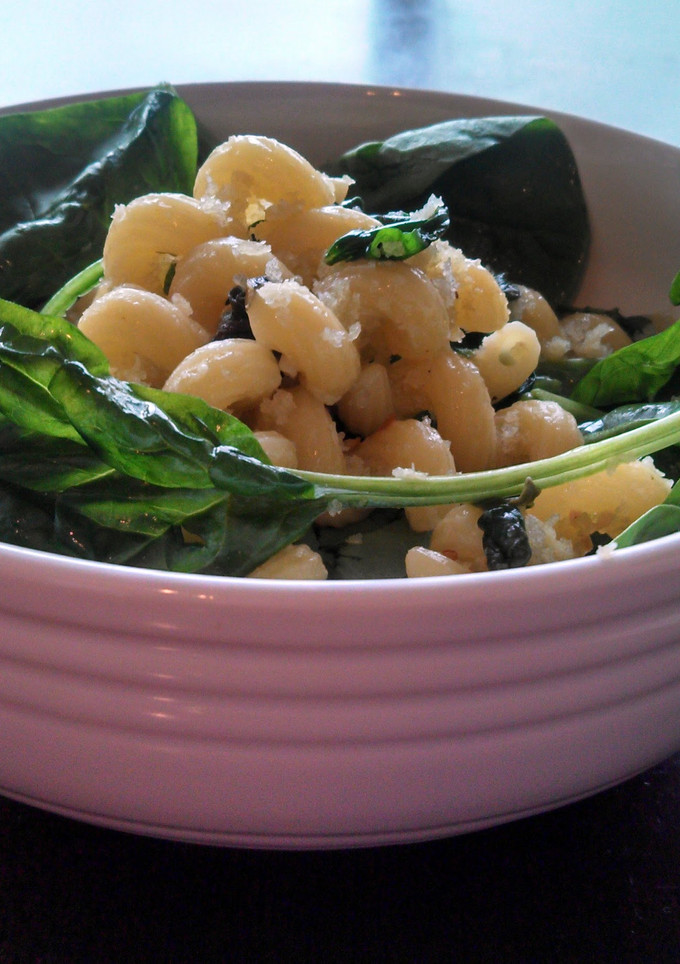 A picture of Callentani with Spinach and Preserved Lemon.