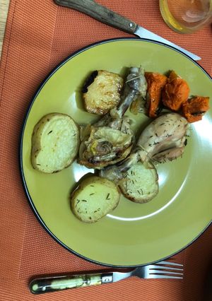 Foto principal de Pollo al horno con patatas y calabaza
