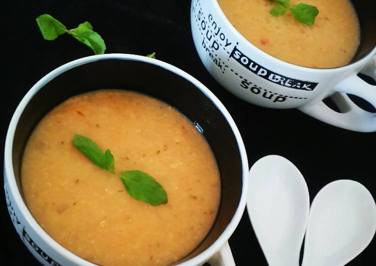 Recipe of Award-winning Bulgur and Lentil soup with chicken stock