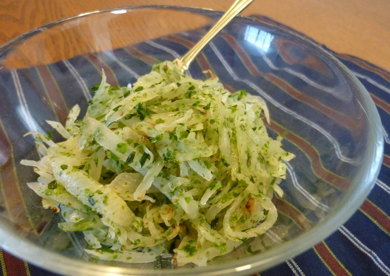 For Bento or Rice Balls--Stir-Fried Daikon Radish with Ao-nori