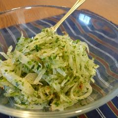 A picture of For Bento or Rice Balls--Stir-Fried Daikon Radish with Ao-nori.
