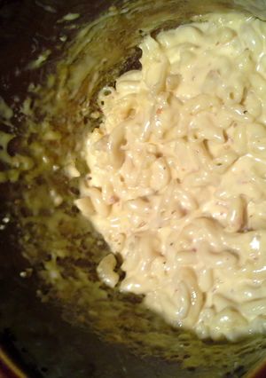 A picture of homemade crock pot mac and cheese.