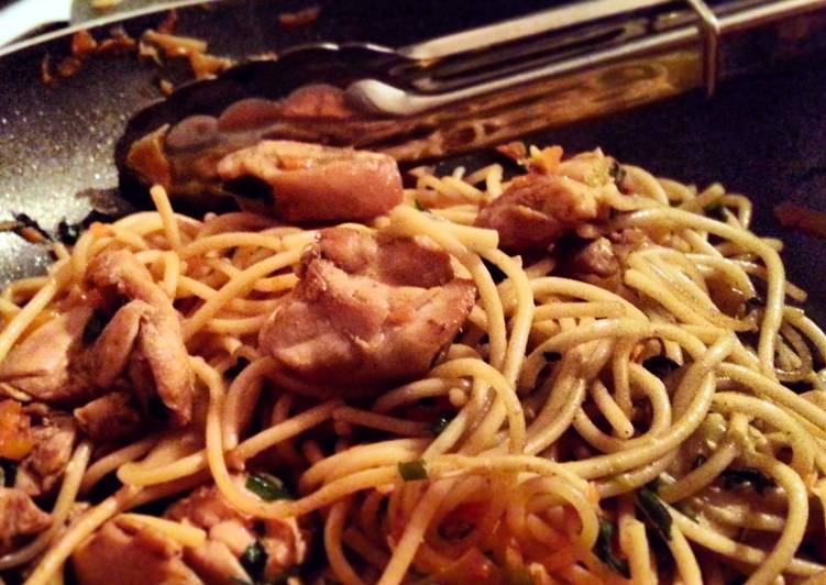 Recipe of Any-night-of-the-week Parsely Chicken Thights Pasta