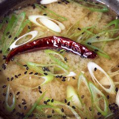 A picture of Miso Soup with Somen Noodles.
