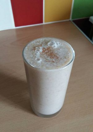 A picture of Vickys Autumn Pear Smoothie, GF DF EF SF NF.