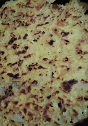 A picture of Besan Onion Chilla.