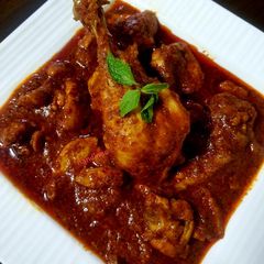 A picture of Chicken Lababdar.