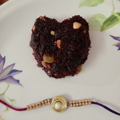 A picture of Beet carrot halwa.