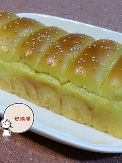 南瓜煉乳香蔥肉鬆麵包~湯種冷藏法 的食譜成品照片