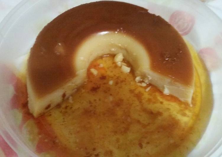 Pudim de padaria
