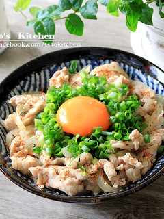 薑燒豬肉丼飯 的食譜成品照片